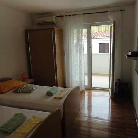 חוואר Guesthouse Iva מראה חיצוני תמונה