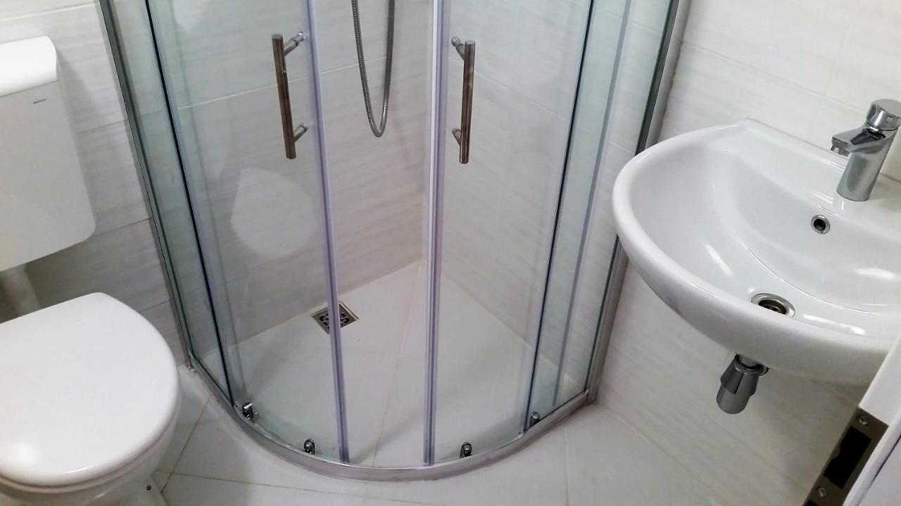 חוואר Guesthouse Iva מראה חיצוני תמונה