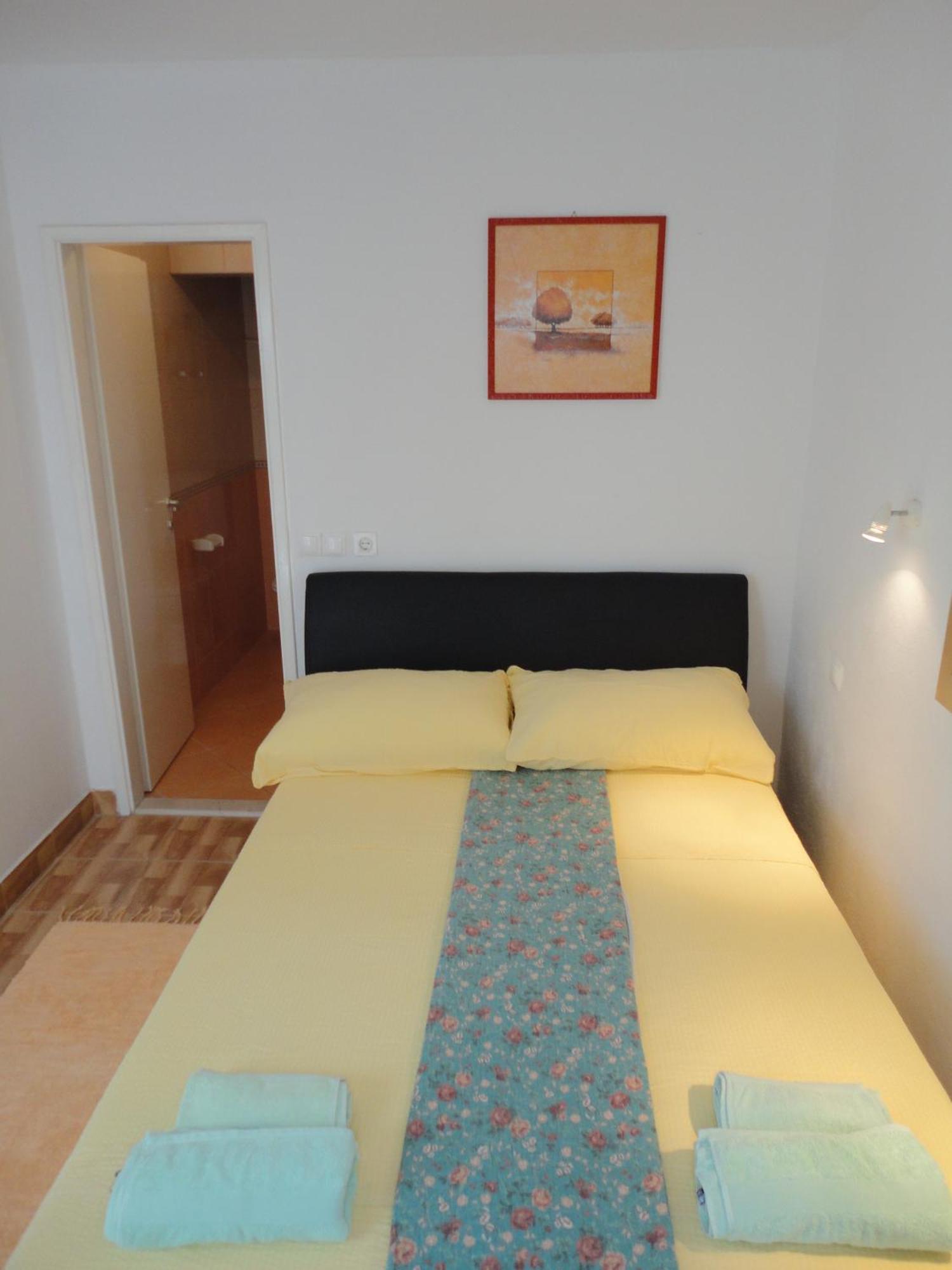 חוואר Guesthouse Iva מראה חיצוני תמונה