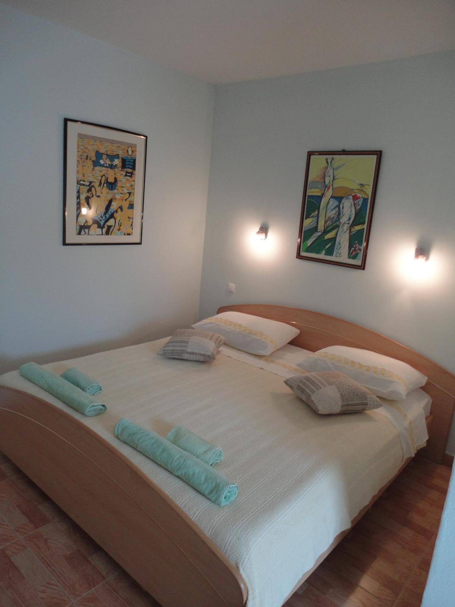 חוואר Guesthouse Iva מראה חיצוני תמונה