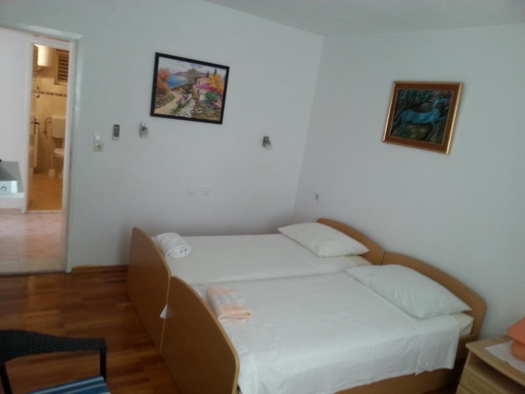 חוואר Guesthouse Iva חדר תמונה